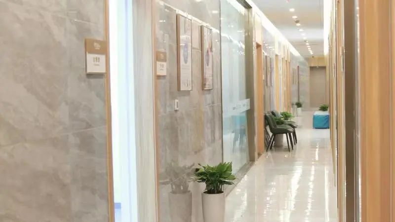 【上海仁爱医院】健康口腔,吃嘛嘛香!仅9.9元/29.9元抢购【口腔检查套餐】/【进口树脂补牙套餐】,国内外行业知名医生,专业守护牙齿健康,为您的口腔保驾护航!