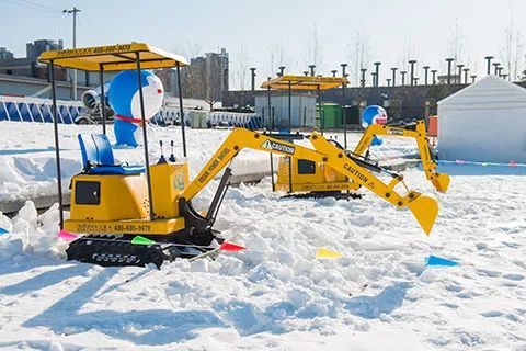 越冬越要燃!春节不打烊!仅49.9元即享受门市价160元【世葡园冰雪嘉年华一大一小畅玩联票】多种雪上项目等你来体验!
