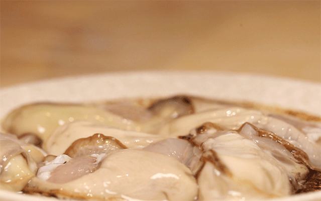 微信图片_20201211102339.gif 【浙江饭店自助·凤起路地铁口】杭州老牌四星级酒店,坐拥市中心黄金地段,12楼露台俯瞰西湖全景!仅138元抢402元【浙江饭店喝彩自助餐厅】一大一小晚市自助餐!一次性打卡100+菜品!汇聚全球特色美食,新鲜海鲜,丰腴刺身,正宗杭帮菜,美味甜品,地道寿司...装满你的128G胃!