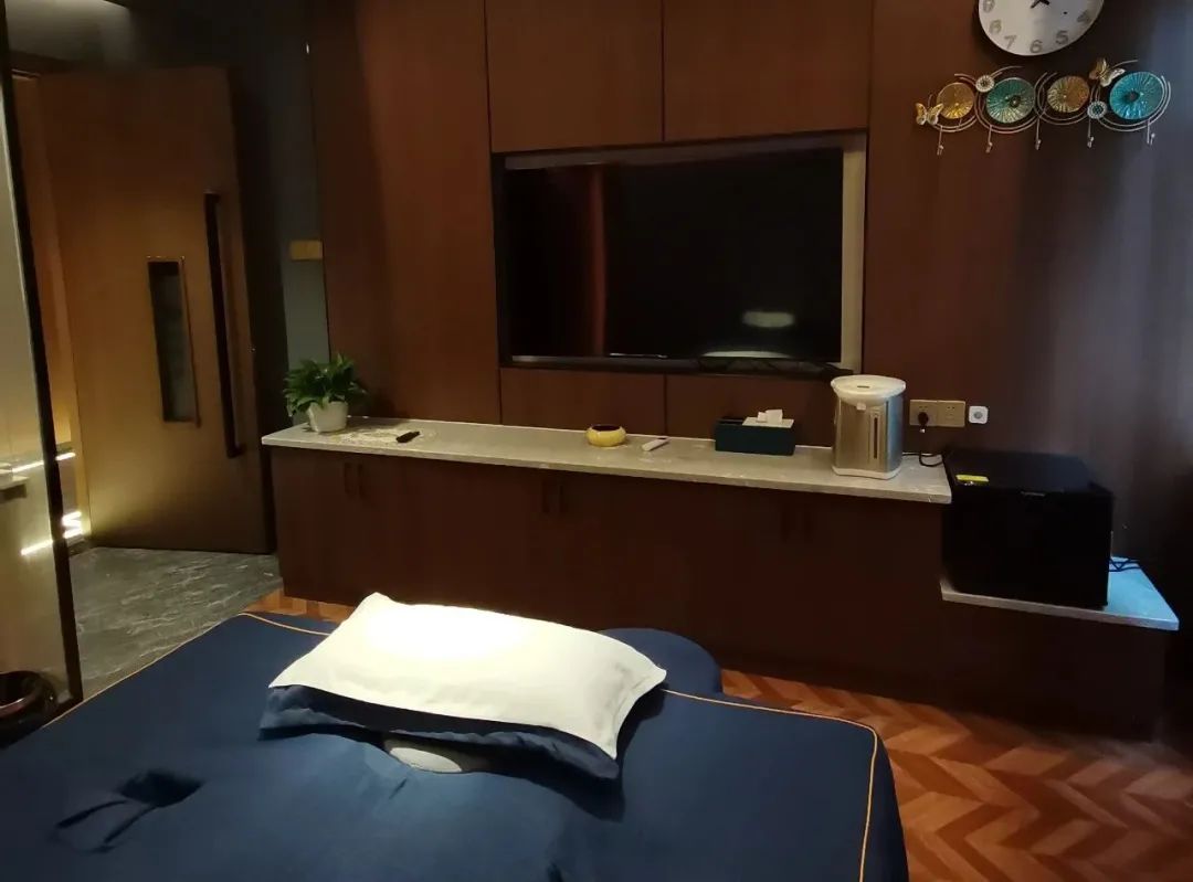 DSCF6050.JPG 【象湖•昕玥轩高端足道】感恩回馈,仅79.9/139元抢门市价159/298元金牌足道/瑜伽足道+采耳或刮痧!,高大上的环境+细致入微的服务+诱人的美食,绝对是您招待客户和亲友,犒劳自己的首选,当冬日渐冷,唯有足浴暖足暖心~