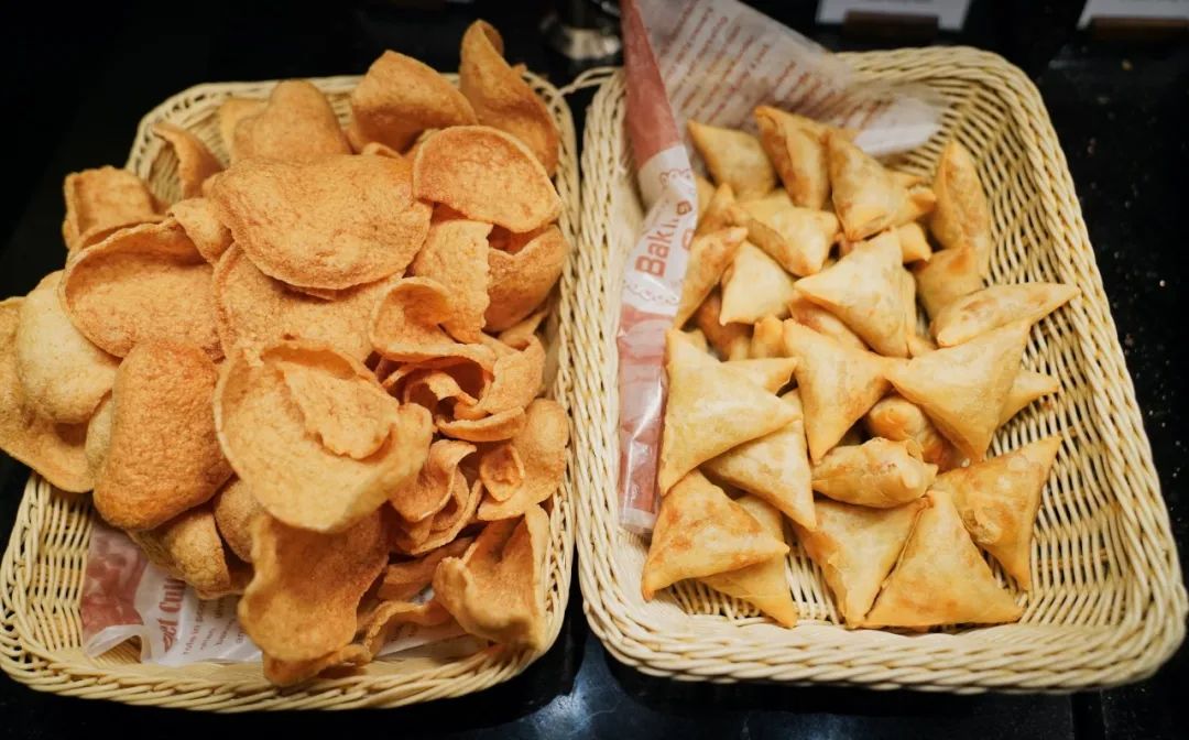 【春节可用丨国际度假村西溪悦榕庄自助餐|超长使用期】限时特价仅228/428元享价值348/870元【西溪悦榕庄湖光阁单人/双人自助晚餐】独享西溪无敌核心美景!海量吃食无限量畅吃!