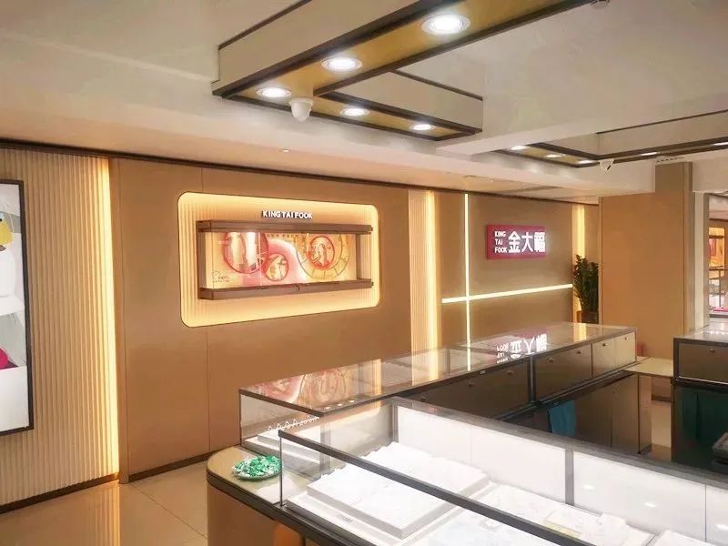 牛年大吉!元旦抢好礼【金大福|金牛手链】仅88/398元抢购门市价298/1490元的牛年小金牛手链!999足金打造,3D硬金工艺~包装精美,新年送小孩、长辈之佳礼!20年口碑金店!江浙沪皖包邮!