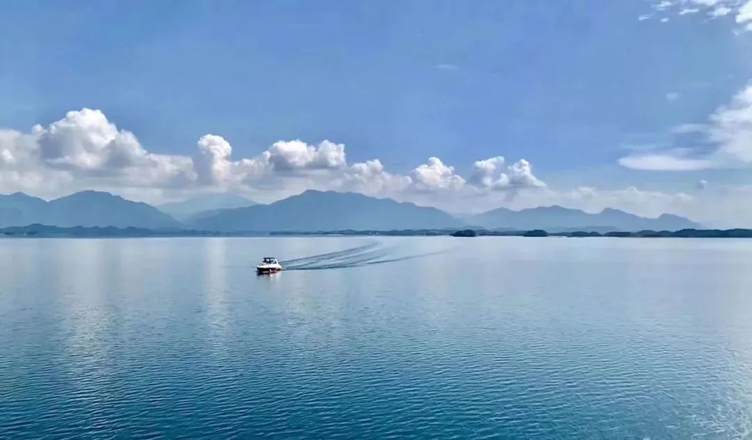 【庐山西海花源谷】赏桃花,观湖景,听涛声,现78元享门市价135【花源谷