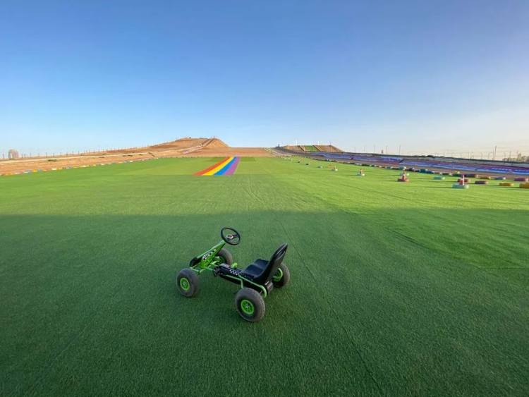 9元抢【阅海滑草场】门市价最高142/208元单人/家庭(一大一小)通票.